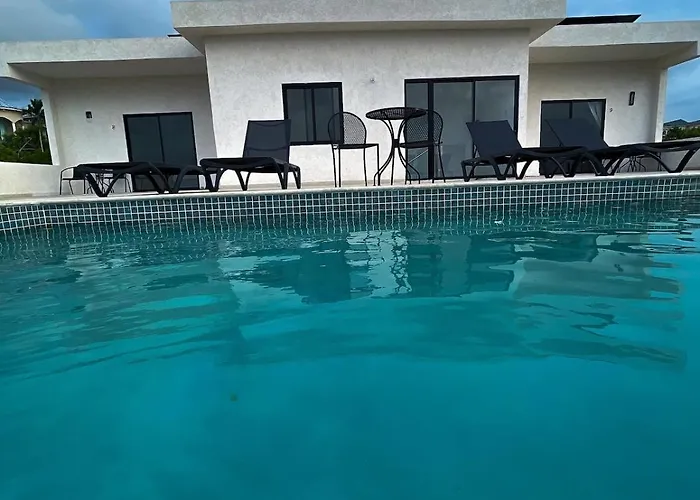 Aparthotel Sea Breeze By Emotions Ironshore Montego Bay