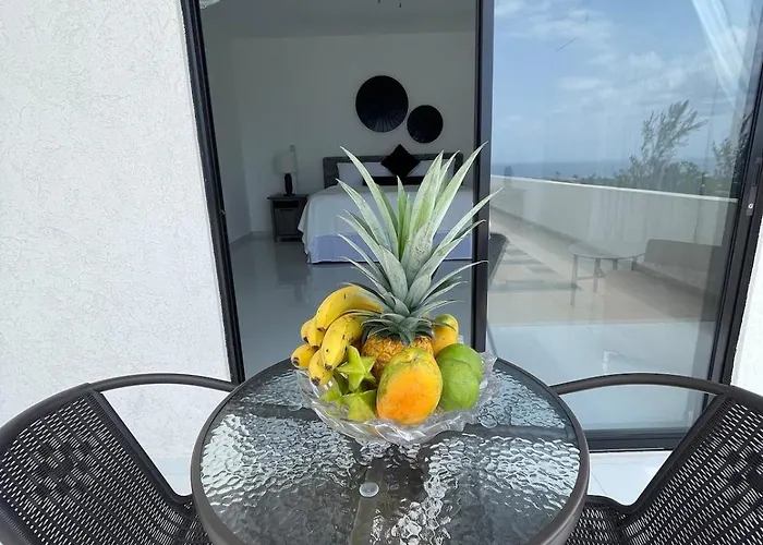 Sea Breeze By Emotions Ironshore Aparthotel *