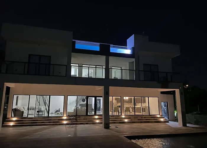 Sea Breeze By Emotions Ironshore Appart hôtel Montego Bay