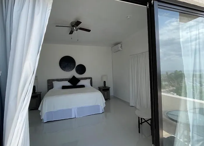 Sea Breeze By Emotions Ironshore * Montego Bay